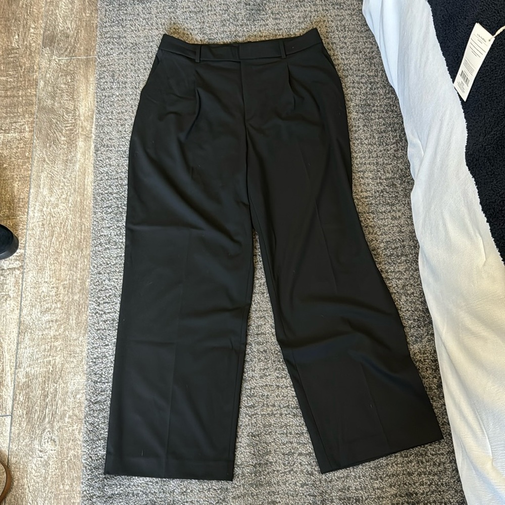 Uniqlo wide leg pants in black